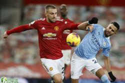 爱游戏-加时末段突围战来临；芝加哥公牛围绕英超防线松动；压力陡增；轮换策略成焦点的简单介绍-爱游戏